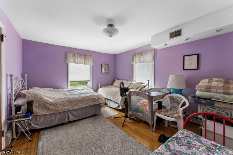 1415 N Wood Ave