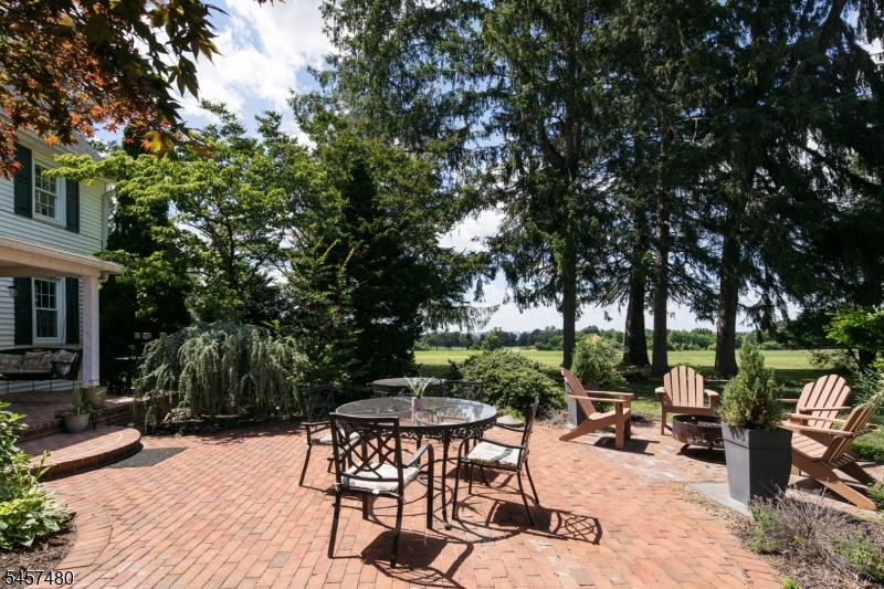 92 Warner Rd