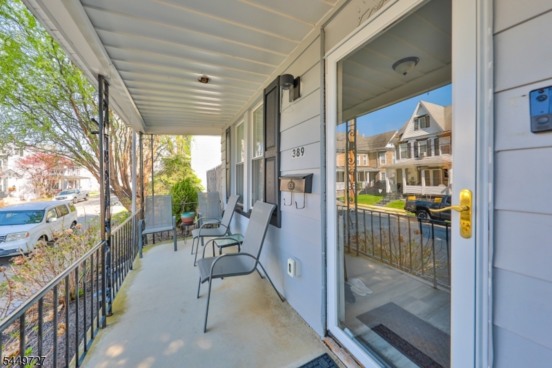 389 Grant St