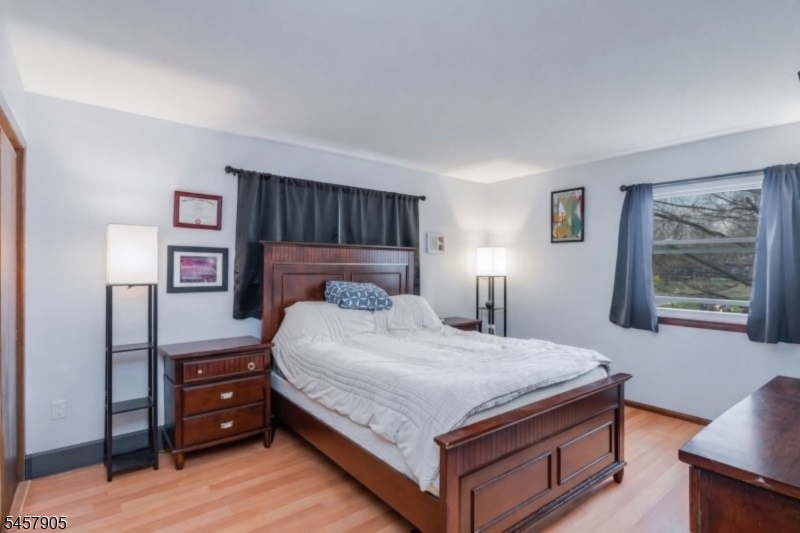 88 Wawayanda Rd