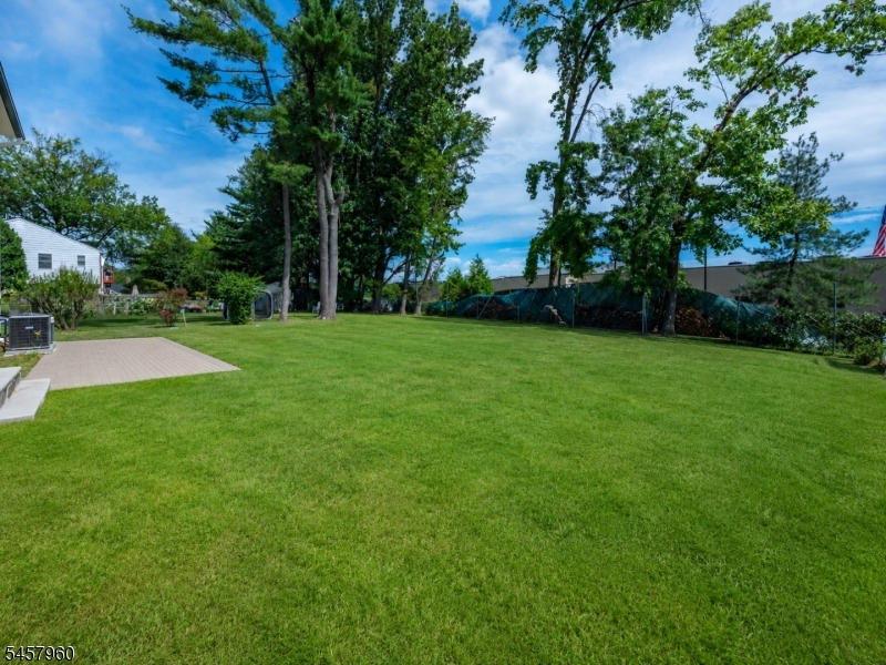 412 Gregory Rd
