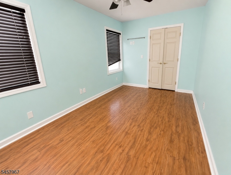5 Brookside Ave
