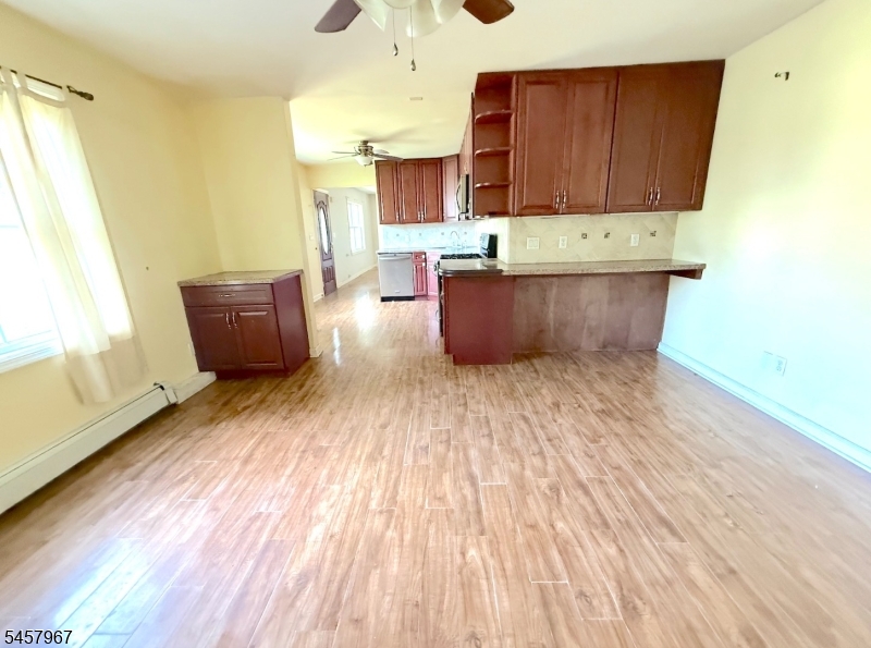 5 Brookside Ave