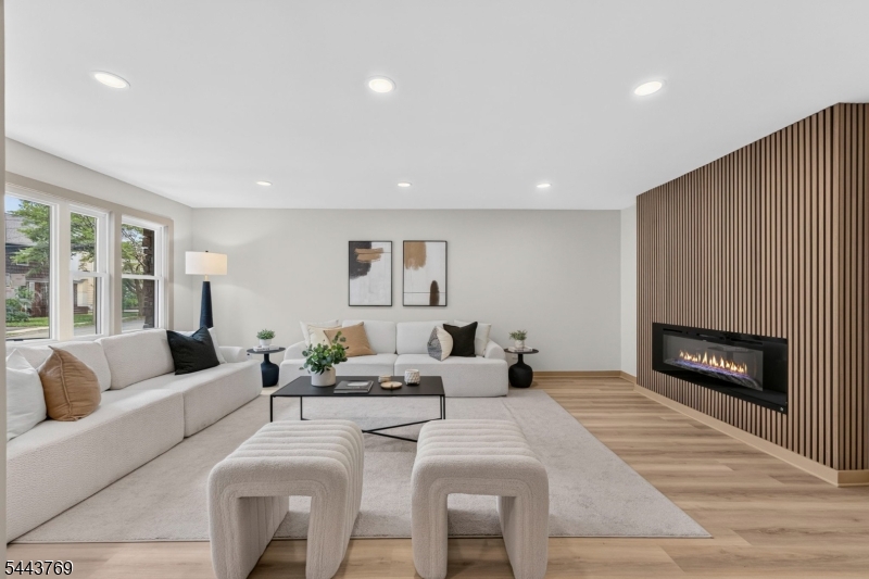 15 Elberta Rd
