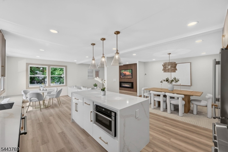 15 Elberta Rd