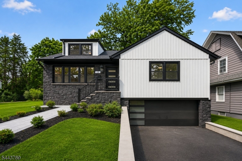 15 Elberta Rd
