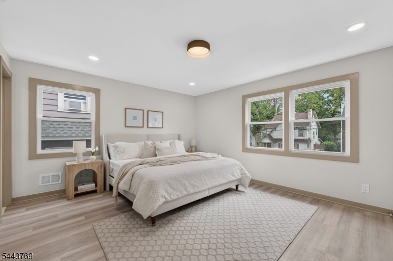 15 Elberta Rd