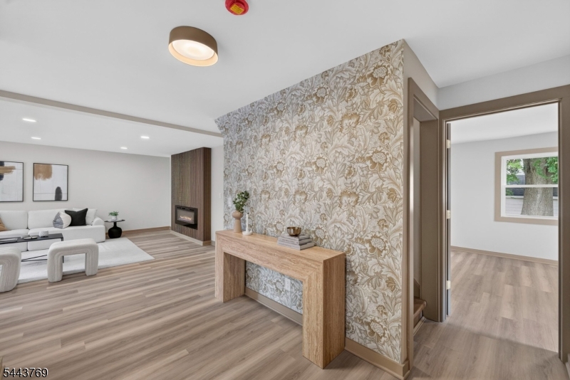 15 Elberta Rd