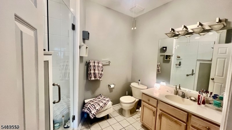 11 Fairchild Ln #11