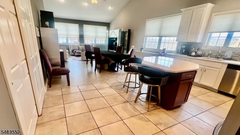 11 Fairchild Ln #11