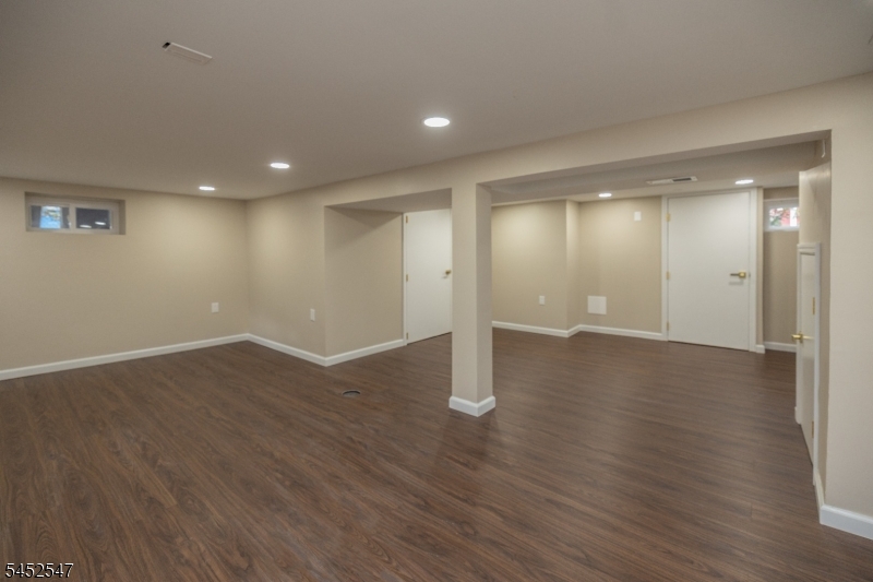 159 Vermont Ave