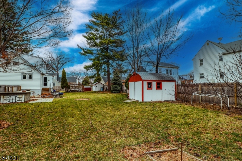 15 N River View Ave