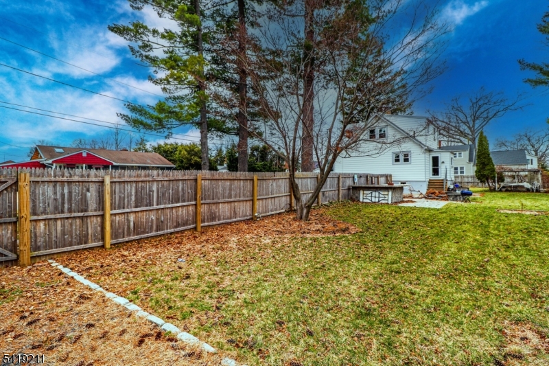 15 N River View Ave