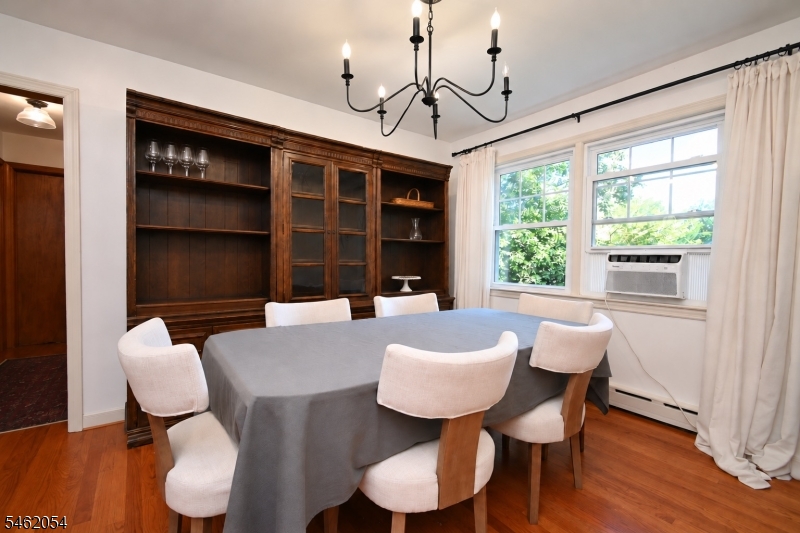 186 Macdonald Dr