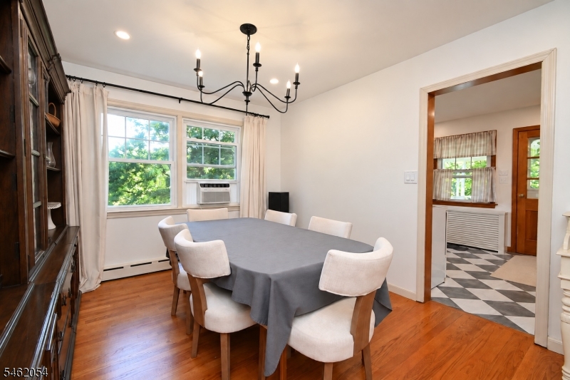 186 Macdonald Dr