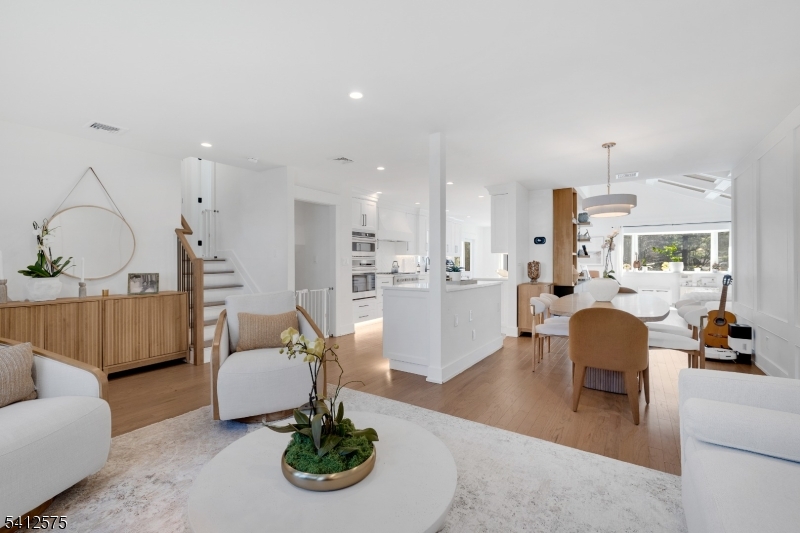 58 Edgewood Dr