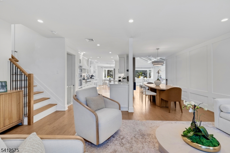 58 Edgewood Dr