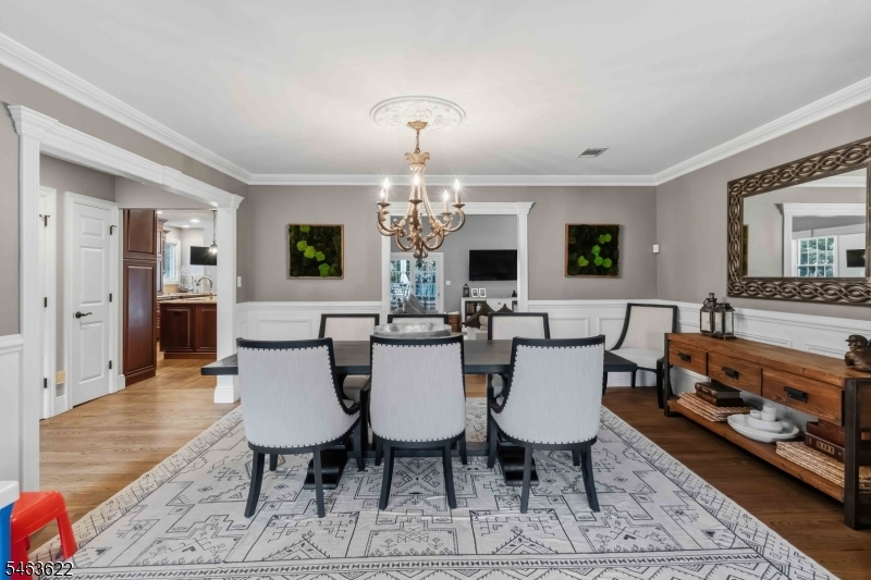 15 Chapel Pl