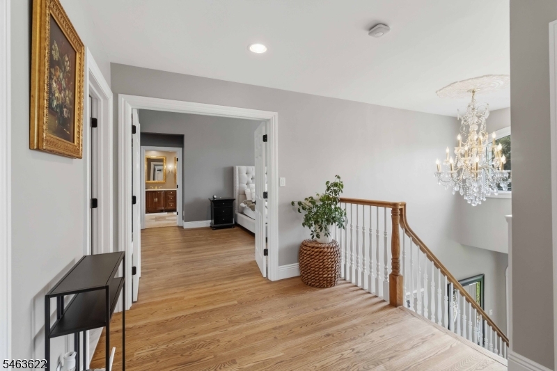15 Chapel Pl