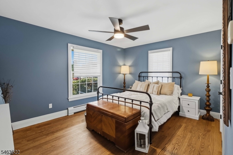 15 Chapel Pl