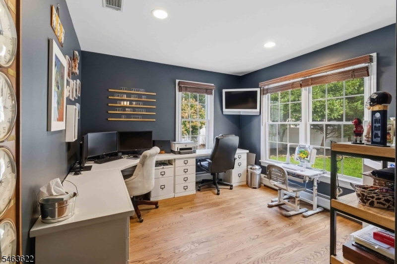 15 Chapel Pl