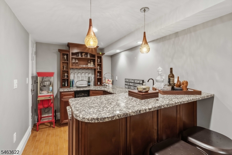 15 Chapel Pl
