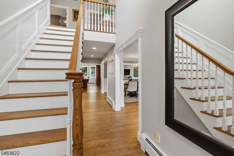 15 Chapel Pl