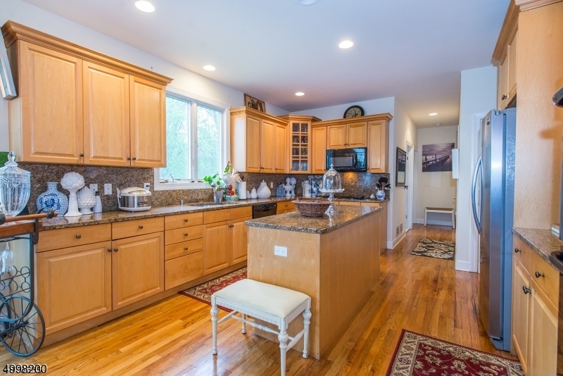 21 BONNIEVIEW LN