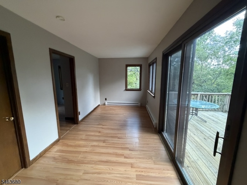 68 Mountain Spring Rd