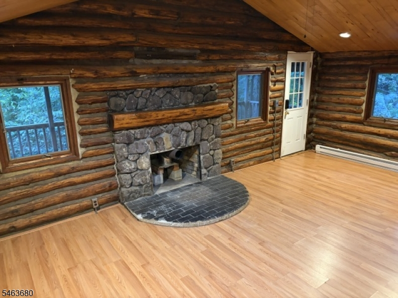 68 Mountain Spring Rd