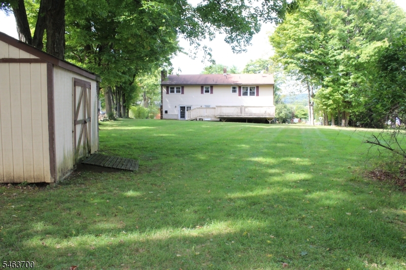 37 Center Grove Rd
