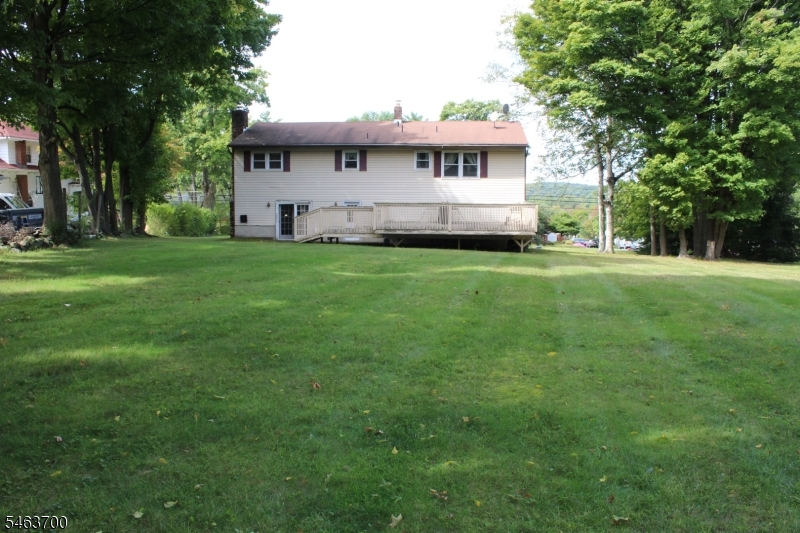 37 Center Grove Rd