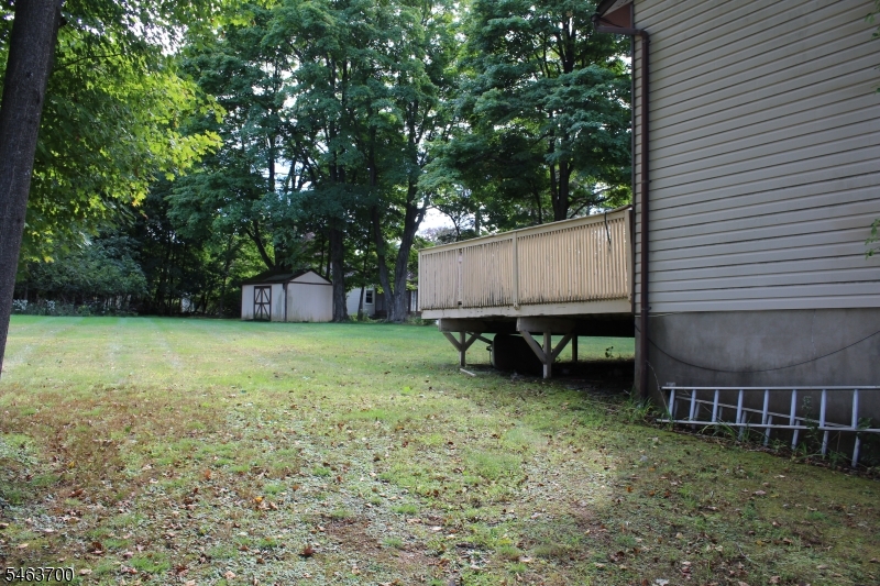37 Center Grove Rd
