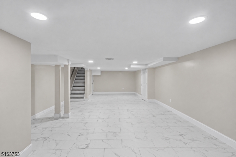 25 Randolph St