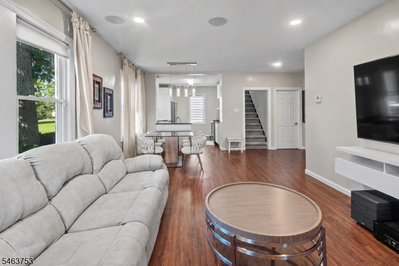 25 Randolph St
