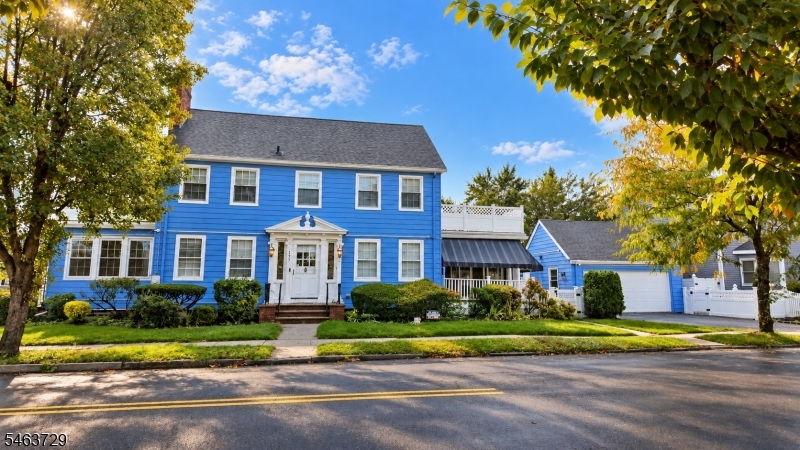748 Livingston Rd