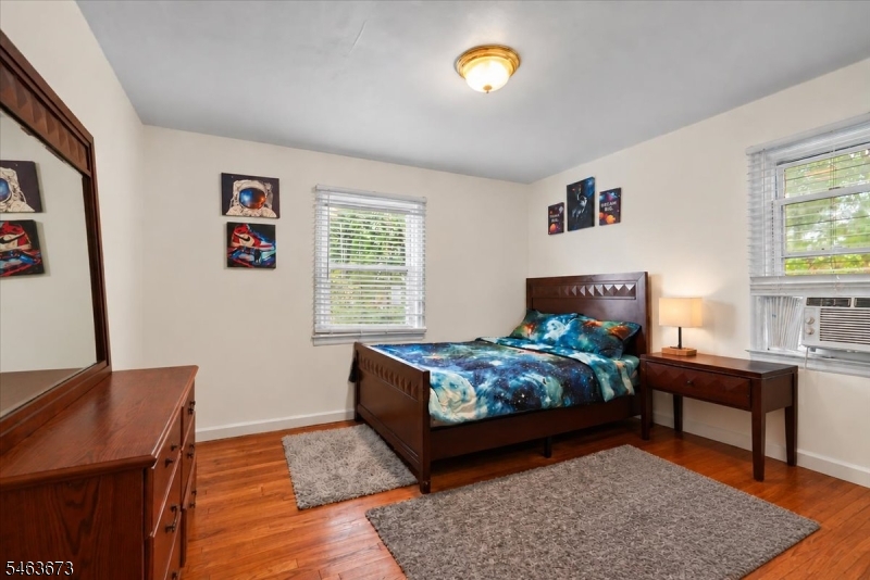 35 Deerfield Dr