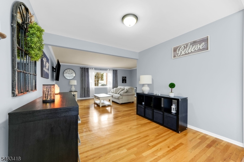 333 Foxwood Rd