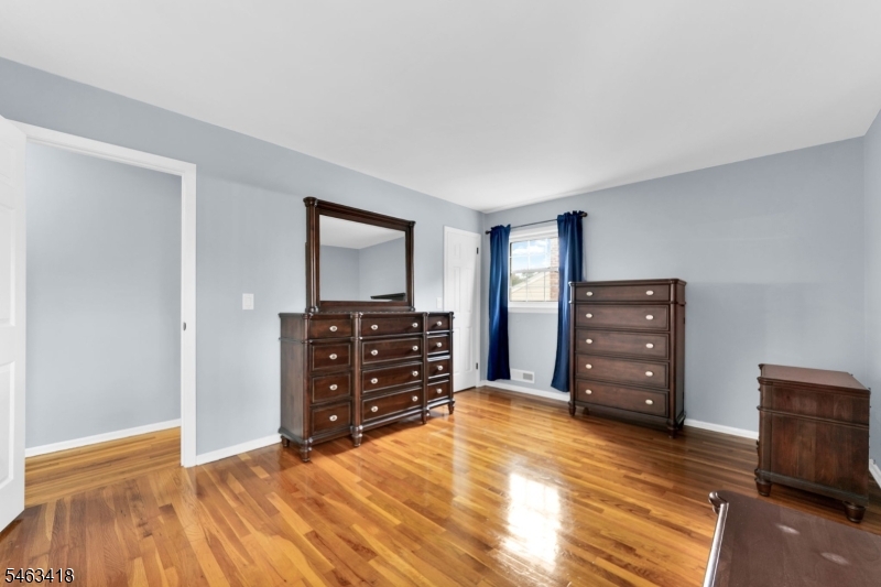 333 Foxwood Rd