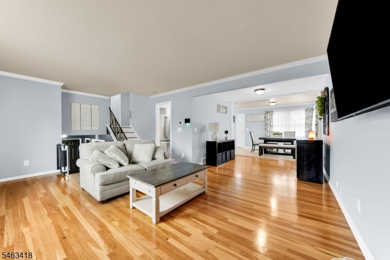 333 Foxwood Rd