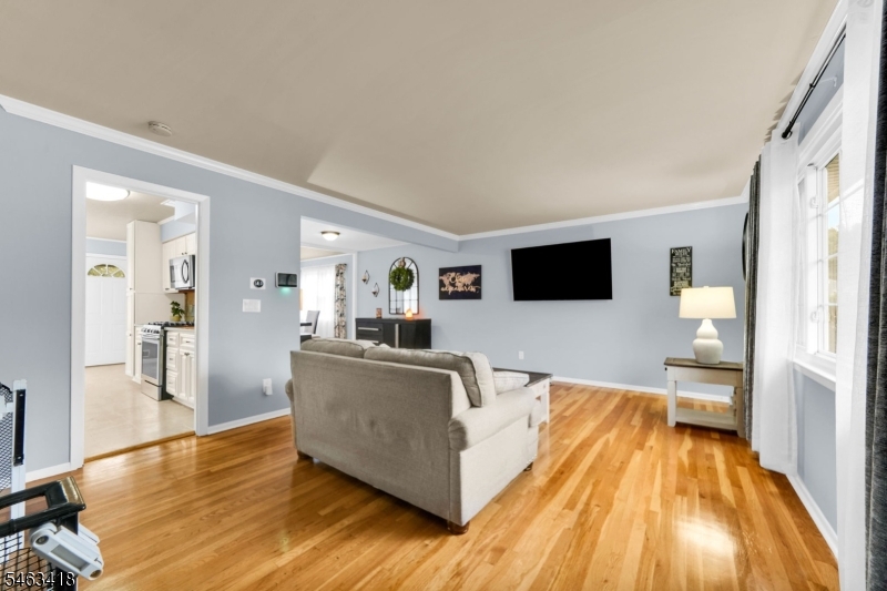 333 Foxwood Rd