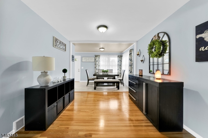 333 Foxwood Rd