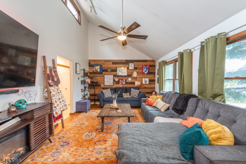 23 Glenridge Rd