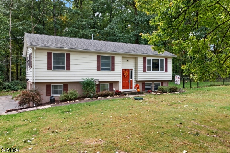 267 Ellis Rd