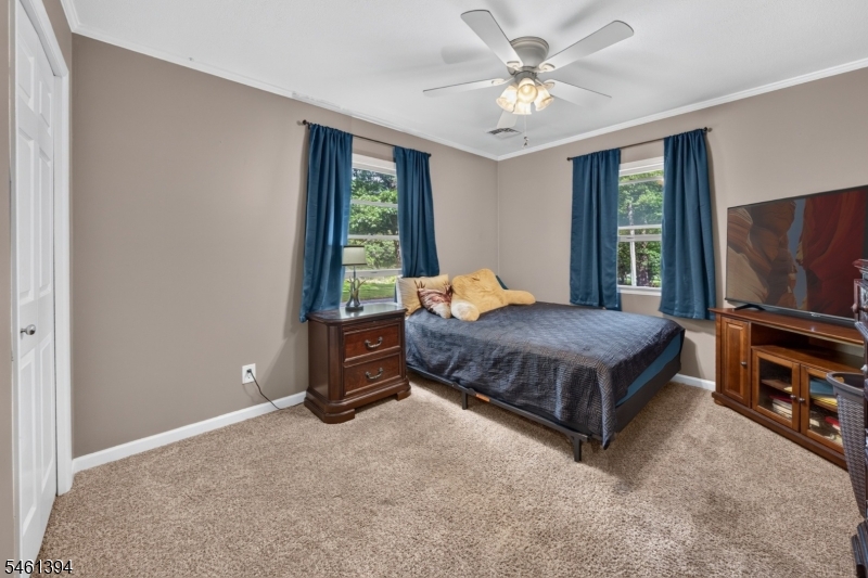 267 Ellis Rd