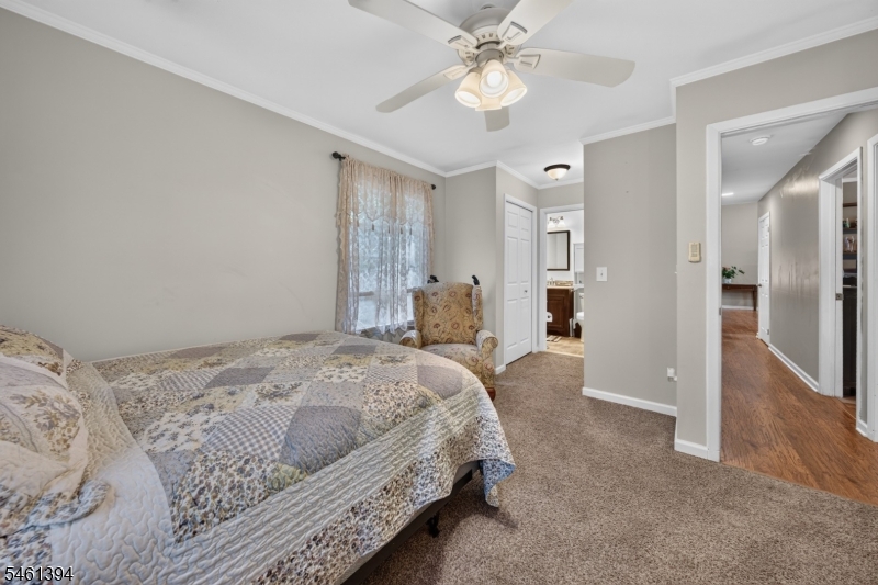 267 Ellis Rd