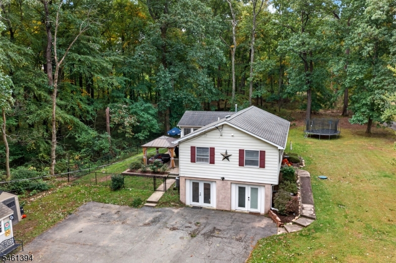 267 Ellis Rd