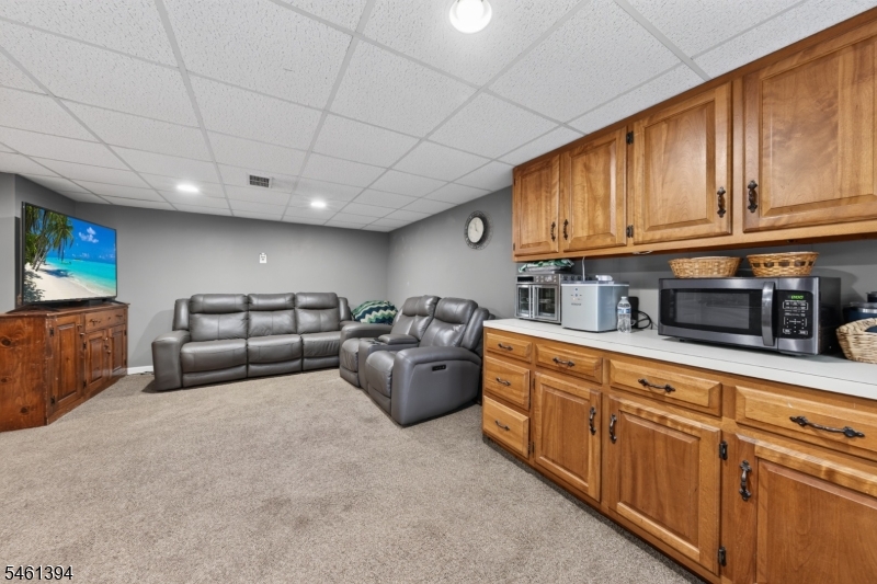 267 Ellis Rd