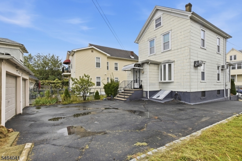 47 Durant Ave
