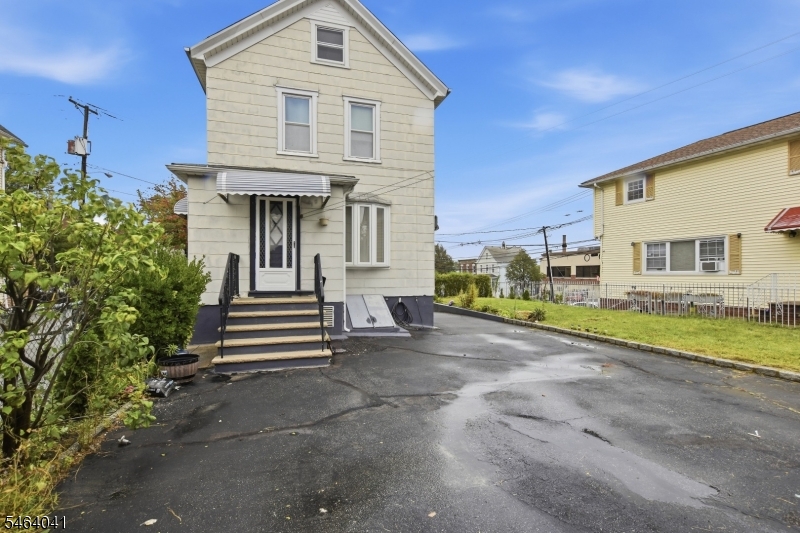 47 Durant Ave